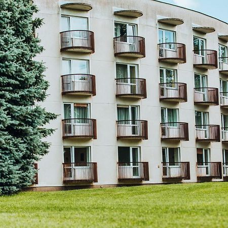 Hotel Poilsio Namai "Vyturys" Palanga Exterior foto
