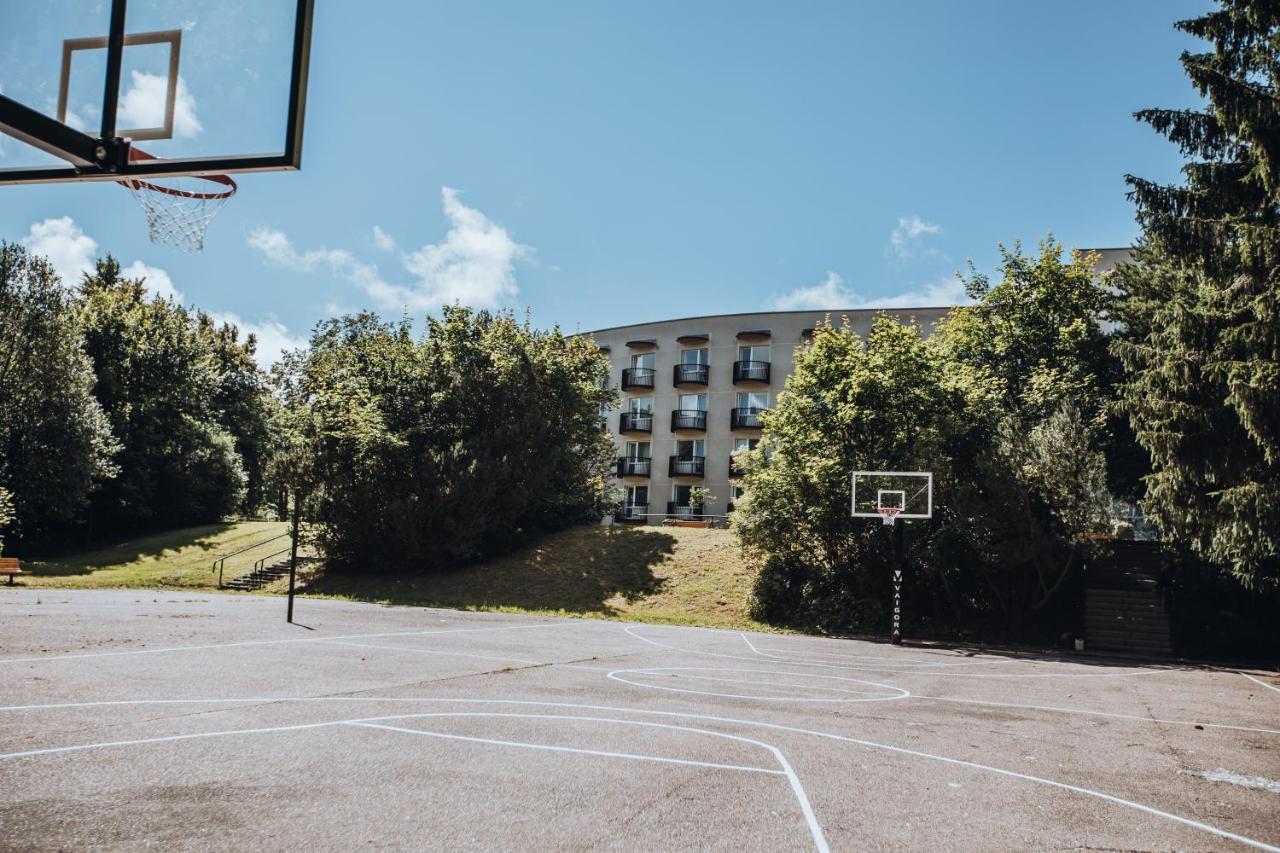 Hotel Poilsio Namai "Vyturys" Palanga Exterior foto